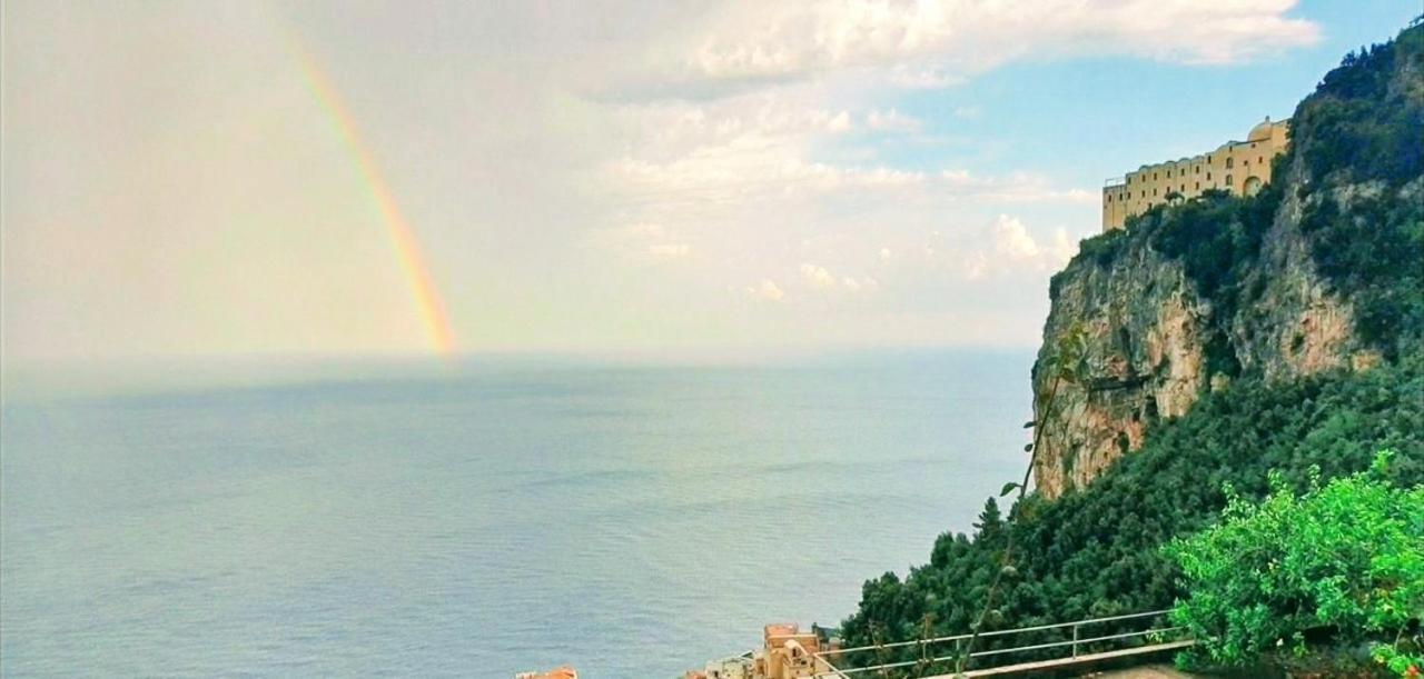 Casa Grazia Amalfi Villa Bagian luar foto