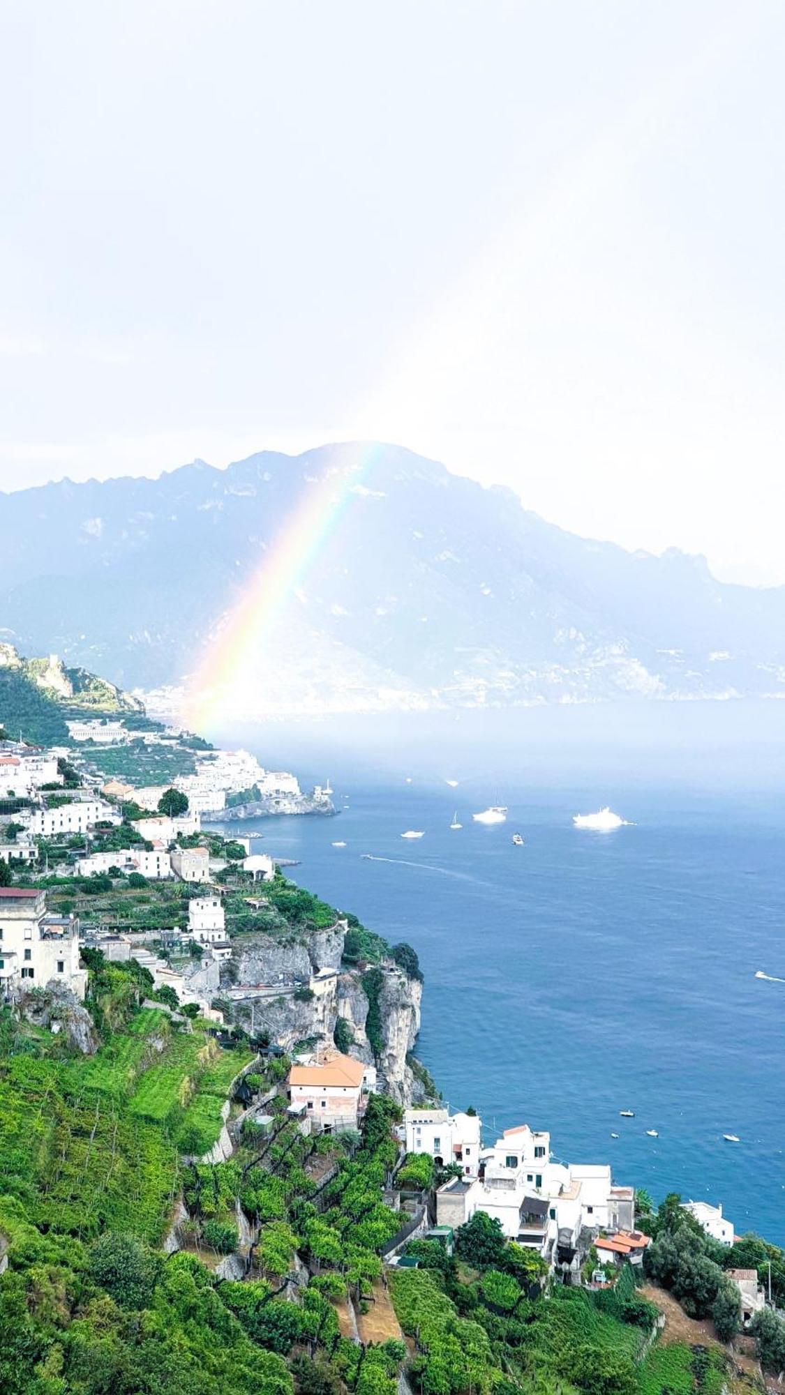 Casa Grazia Amalfi Villa Bagian luar foto